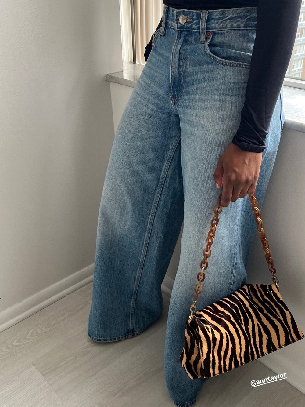 MID-RISE TRF PALAZZO JEANS SIZE 4 27 Wide Leg Light Blue Women's Jeans